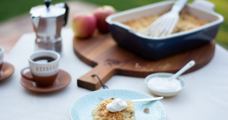 Pink Lady Apple Crumble