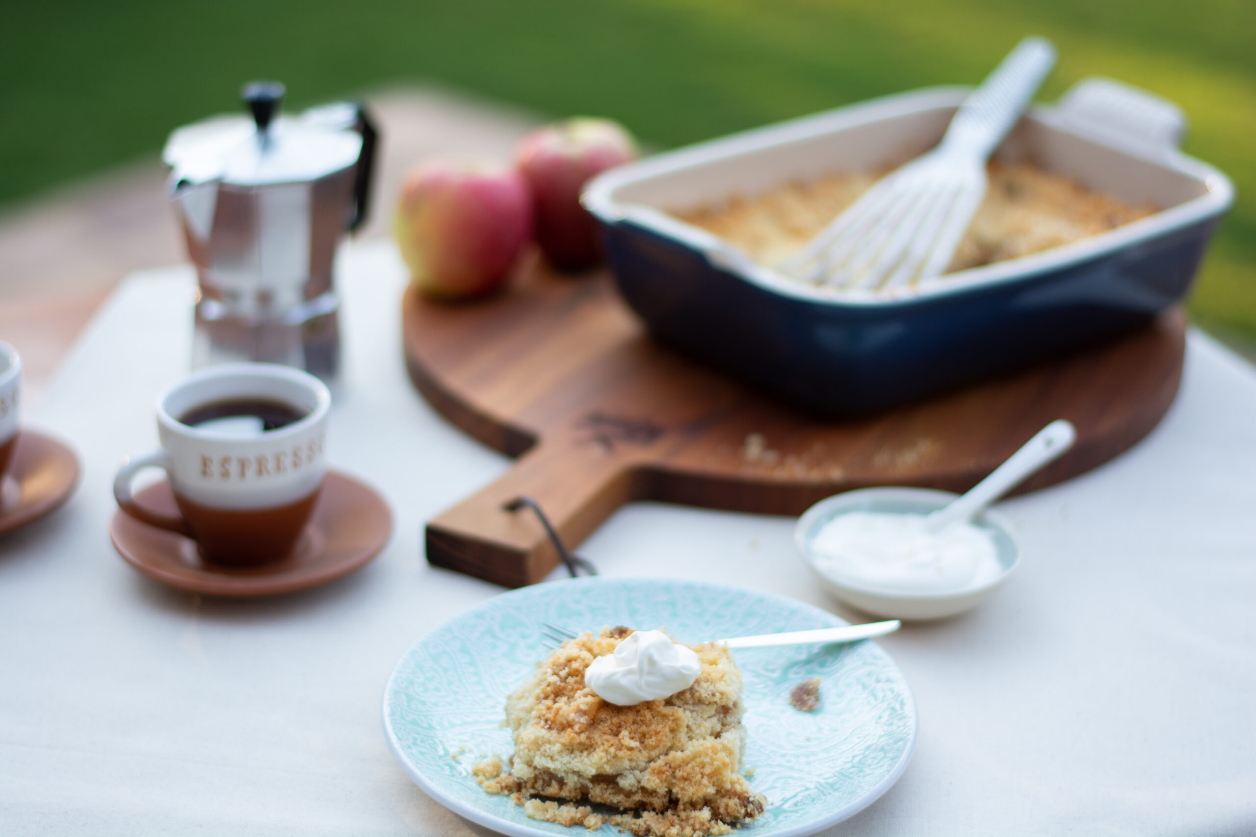 Pink Lady Apple Crumble