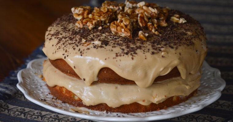 Salted Caramel & Peanut Butter Cake